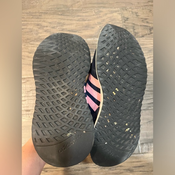 Girls Adidas U Path Run Navy Pink Sneakers - Picture 9 of 11